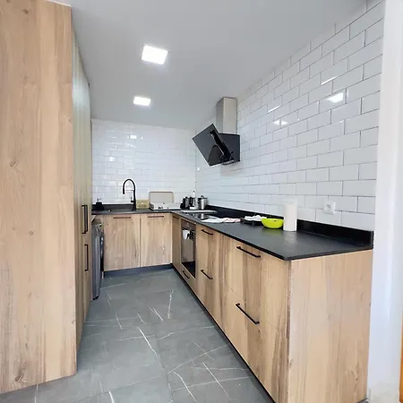 Apartamento Pushe Marina Del & Sports 1 *